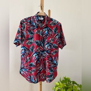 Gap men Button Down Shirt.